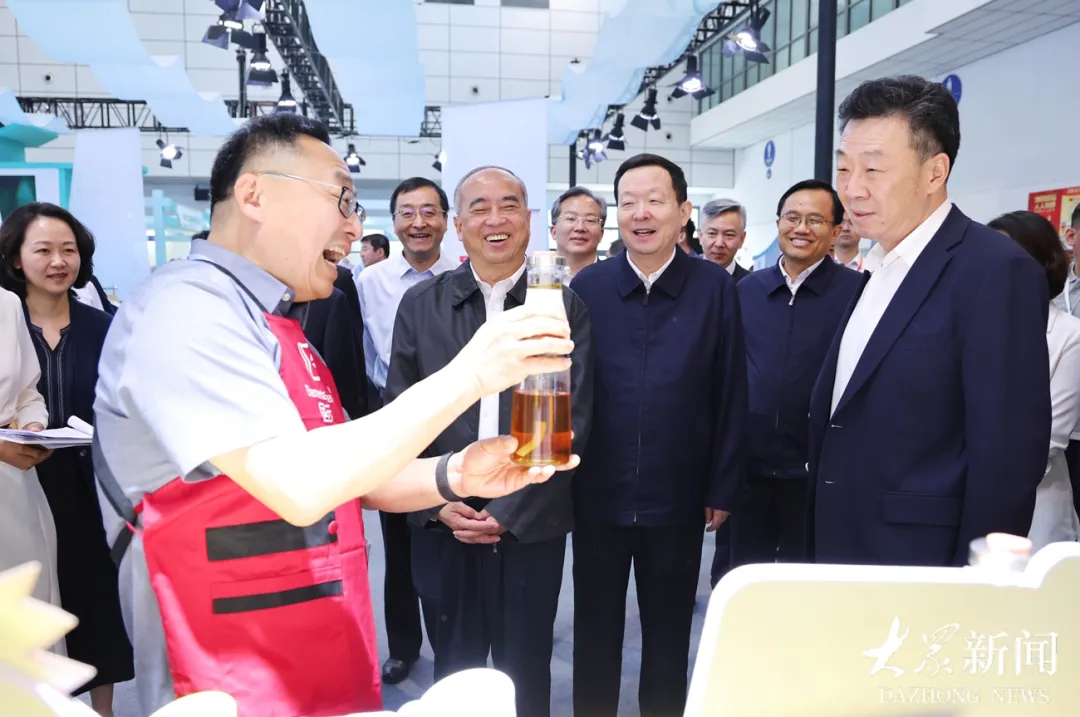 “2025山东省外贸优品购物季”暨“外贸优品中华行”山东站启动活动举行